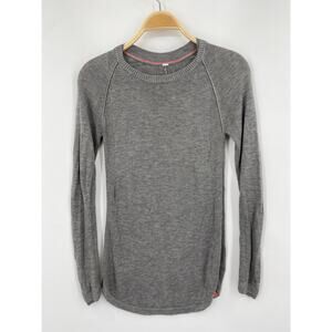 Lululemon gray thumbhole crew sweater